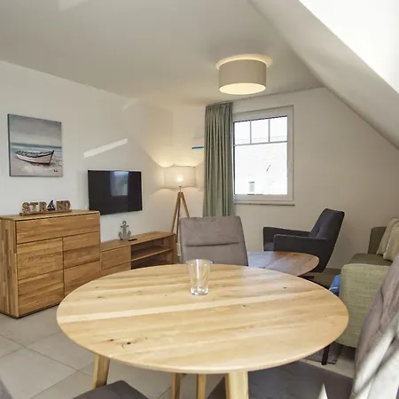 Rex Rugia Fewo12-8 Strandnah,balkon,sauna,pool Apartment *